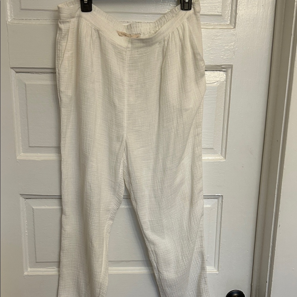 Soft Surroundings Cream Women's linen Trousers